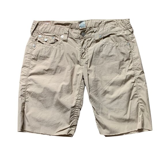 TRUE RELIGION Riley Khaki 10" Bermuda Shorts SIZE 32 - Picture 1 of 9